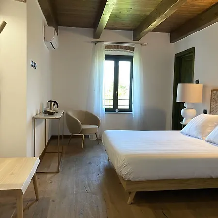 Cascina 1909 Couette-café Priocca