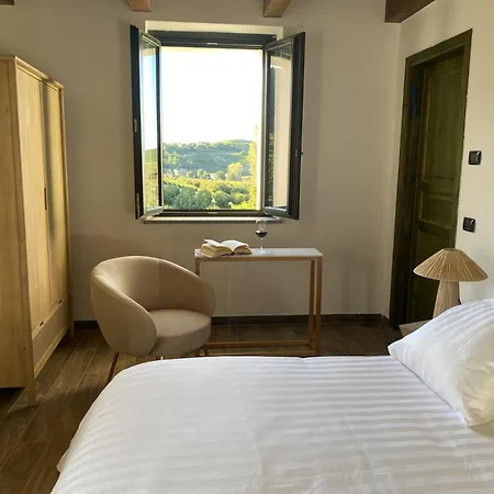 Cascina 1909 Bed & Breakfast Priocca