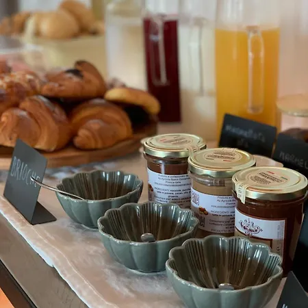 Bed & Breakfast Cascina 1909 4*