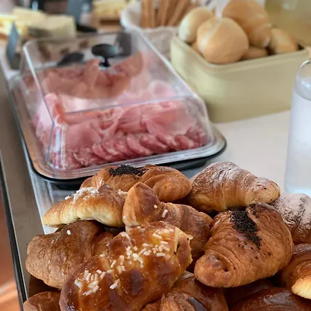 Cascina 1909 Bed & Breakfast